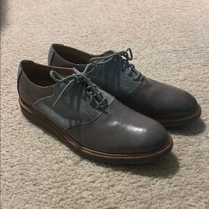 Men's like new Cole Haan Gray/bluish Leather Lace-Up Shoes size 11